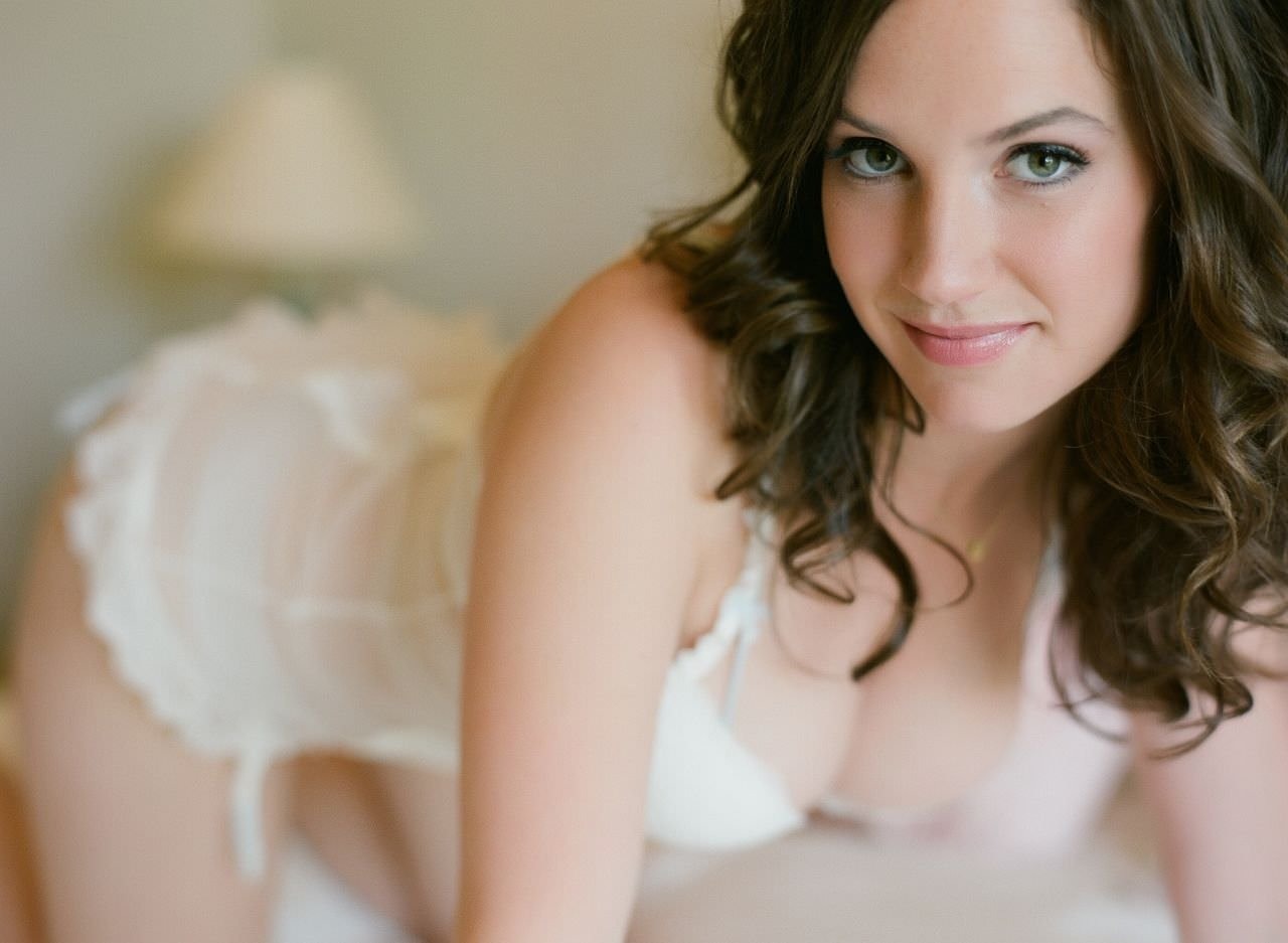 Jessica studio boudoir portrait 4